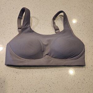 lululemon Sports Bra 32C Gray Wireless Lined